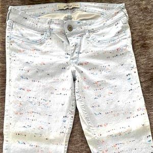 Vintage Hollister Skinny Jeans. You’ll never be able to find these again.